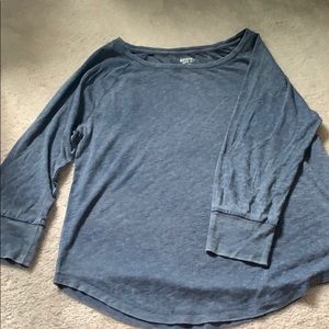 -Blue 3/4 sleeve top.